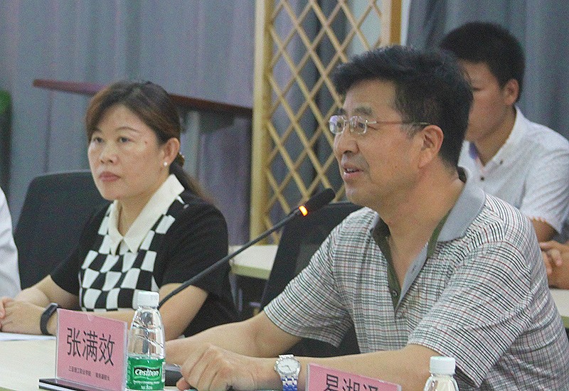 常务副院长张满效教授致辞.jpg