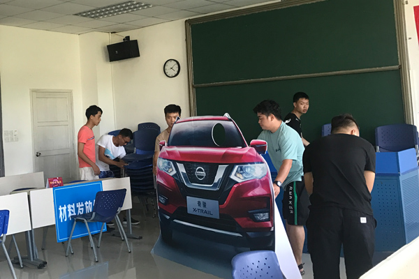 现场布置三.jpg 现场布置三.jpg