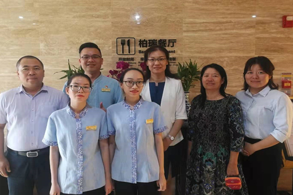 柏瑞酒店_副本.jpg 柏瑞酒店_副本.jpg