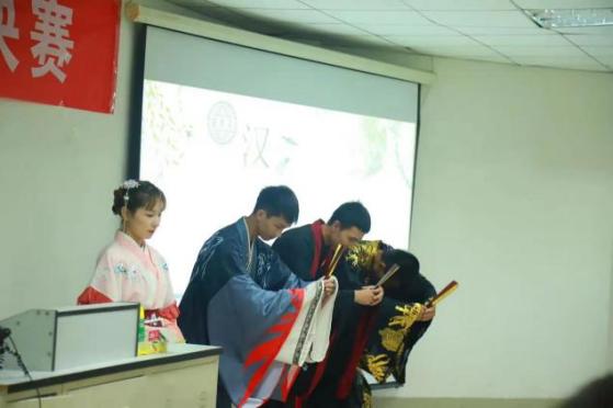 图片3.jpg 图片3.jpg