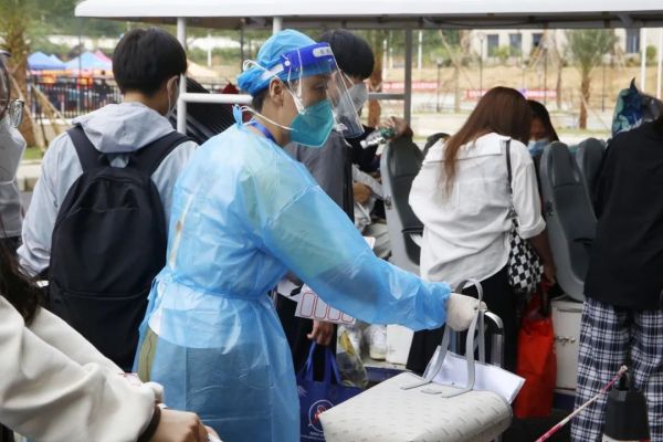 图片 21.jpg 图片 21.jpg