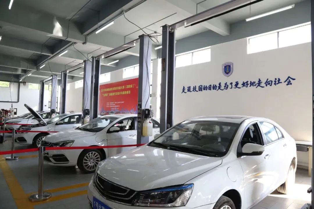 微信图片_20230413220017.jpg 微信图片_20230413220017.jpg