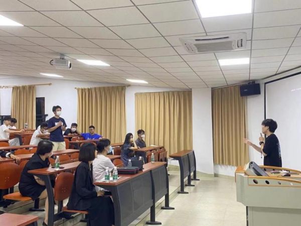 图片 4.jpg 图片 4.jpg