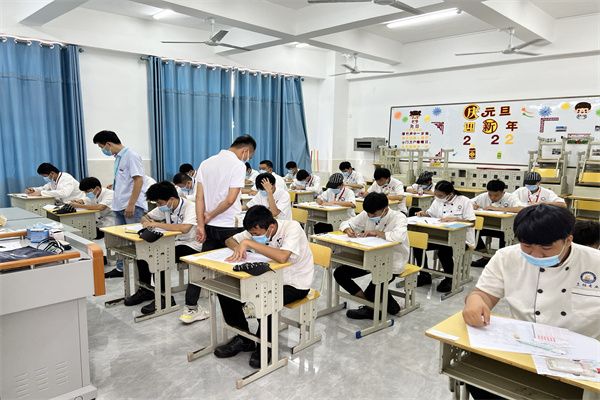 图片 18.jpg 图片 18.jpg