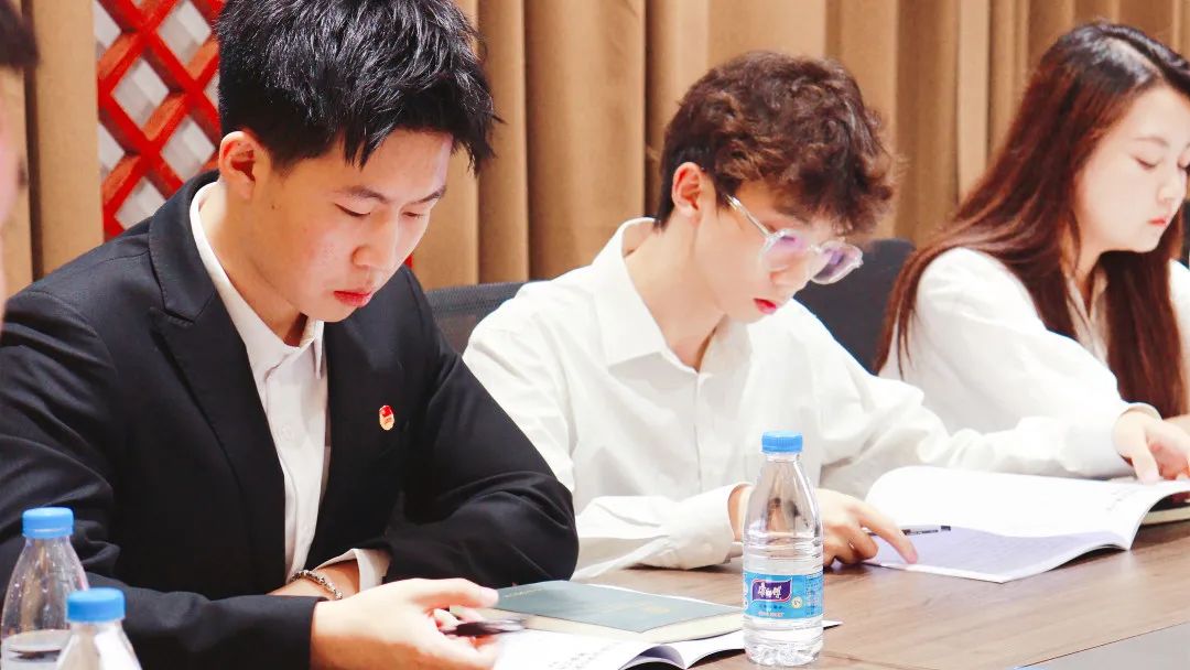 微信图片_20230615201804.jpg 微信图片_20230615201804.jpg