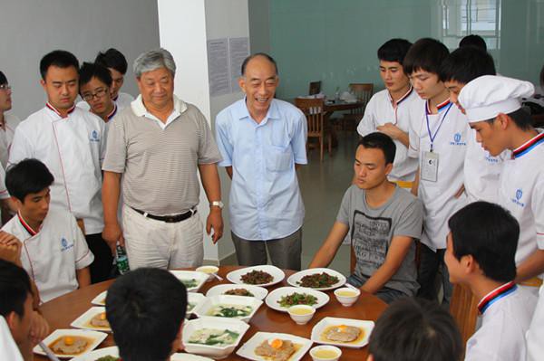 图片4.jpg 图片4.jpg