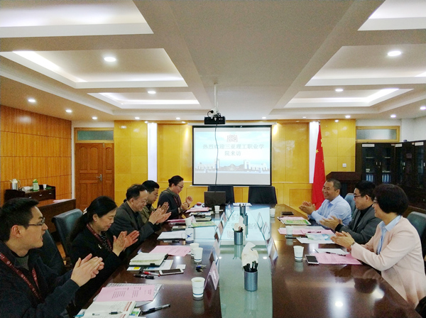 1 �����ݲƴ���_����.jpg