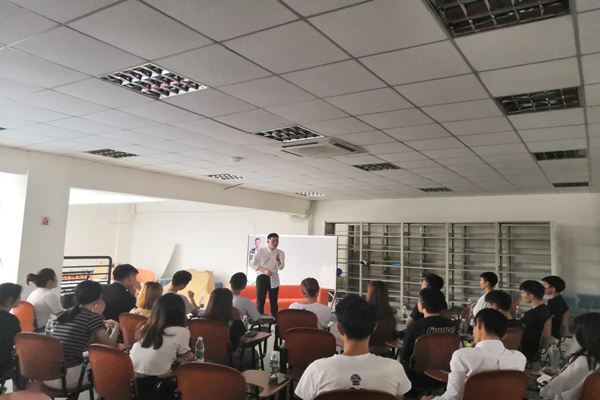 20191128Ѱ�Ҵ�ҵ����  ���ξ�ȥƴ��2_����.jpg