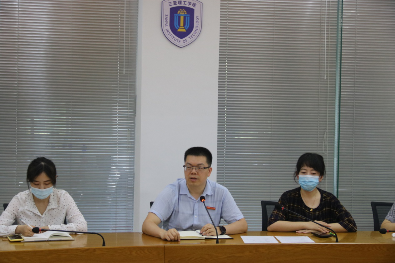 教育贵于熏习，风气赖于浸染——三亚理工职业学院新入职思想导师“一对一”帮扶计?(2).png