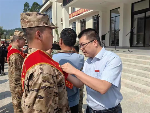 e01d15d7ecf1fa8ce0c8993460f492b.jpg e01d15d7ecf1fa8ce0c8993460f492b.jpg