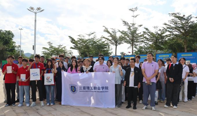 300A0420(1)(1).jpg
